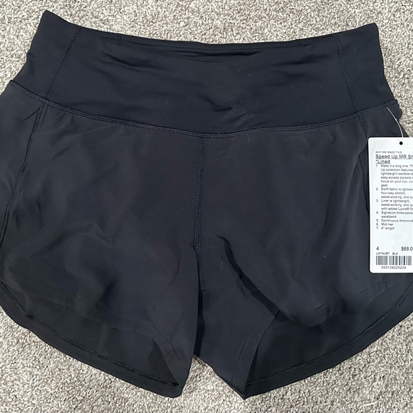 Lululemon Speed Up Mid Rise Shorts - Picture 2 of 3
